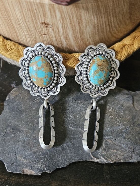 Navajo Jewelry - Navajo Sterling Silver Turquoose Earrings